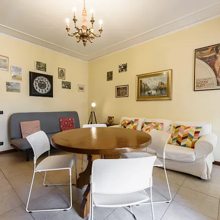 Santa Croce's Vintage By Mmega Florença